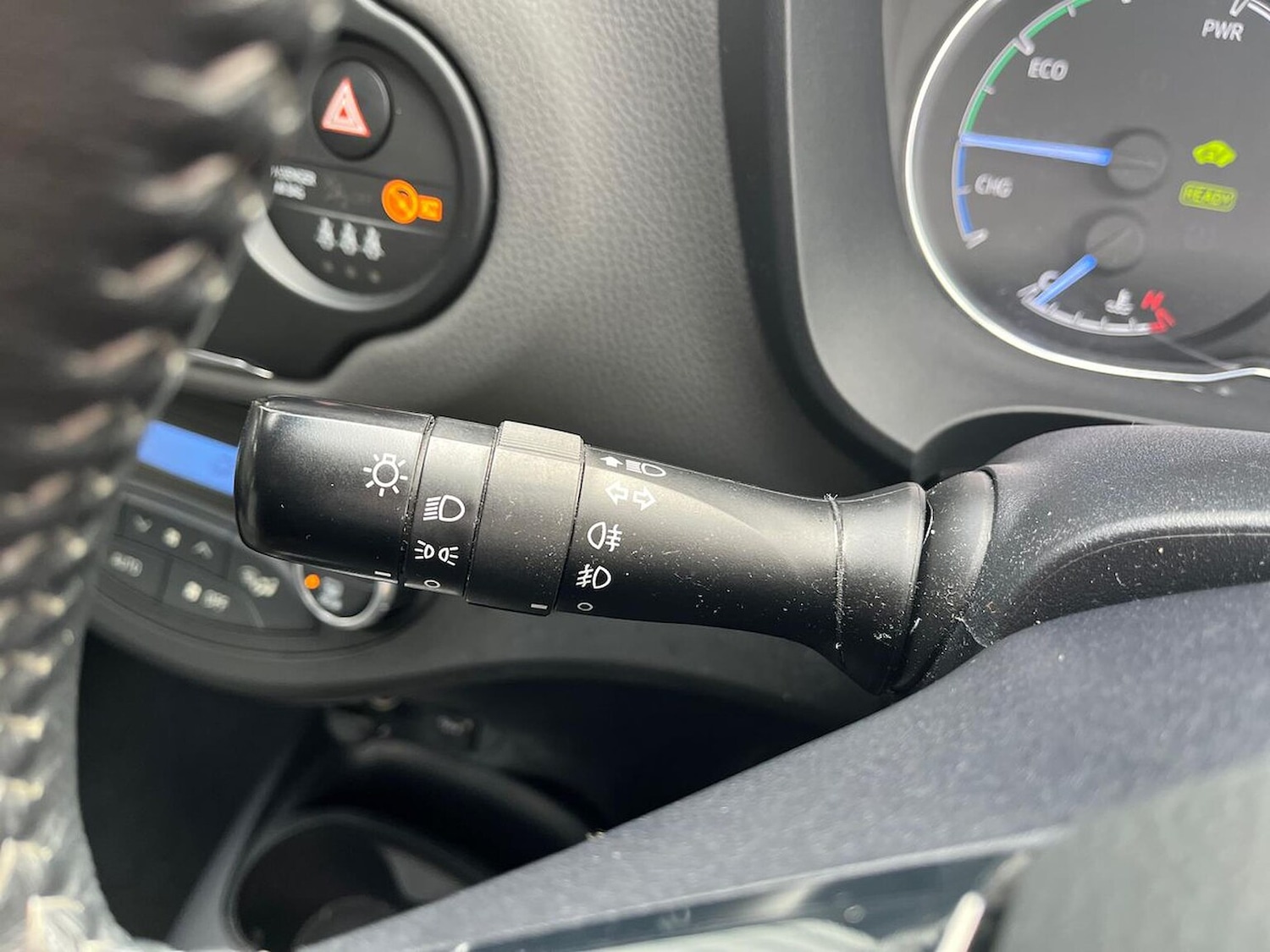 Used Toyota Yaris 2018 for sale - 76490706: Photo 29