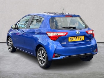 Used Toyota Yaris 2018 for sale - 76490706: Photo