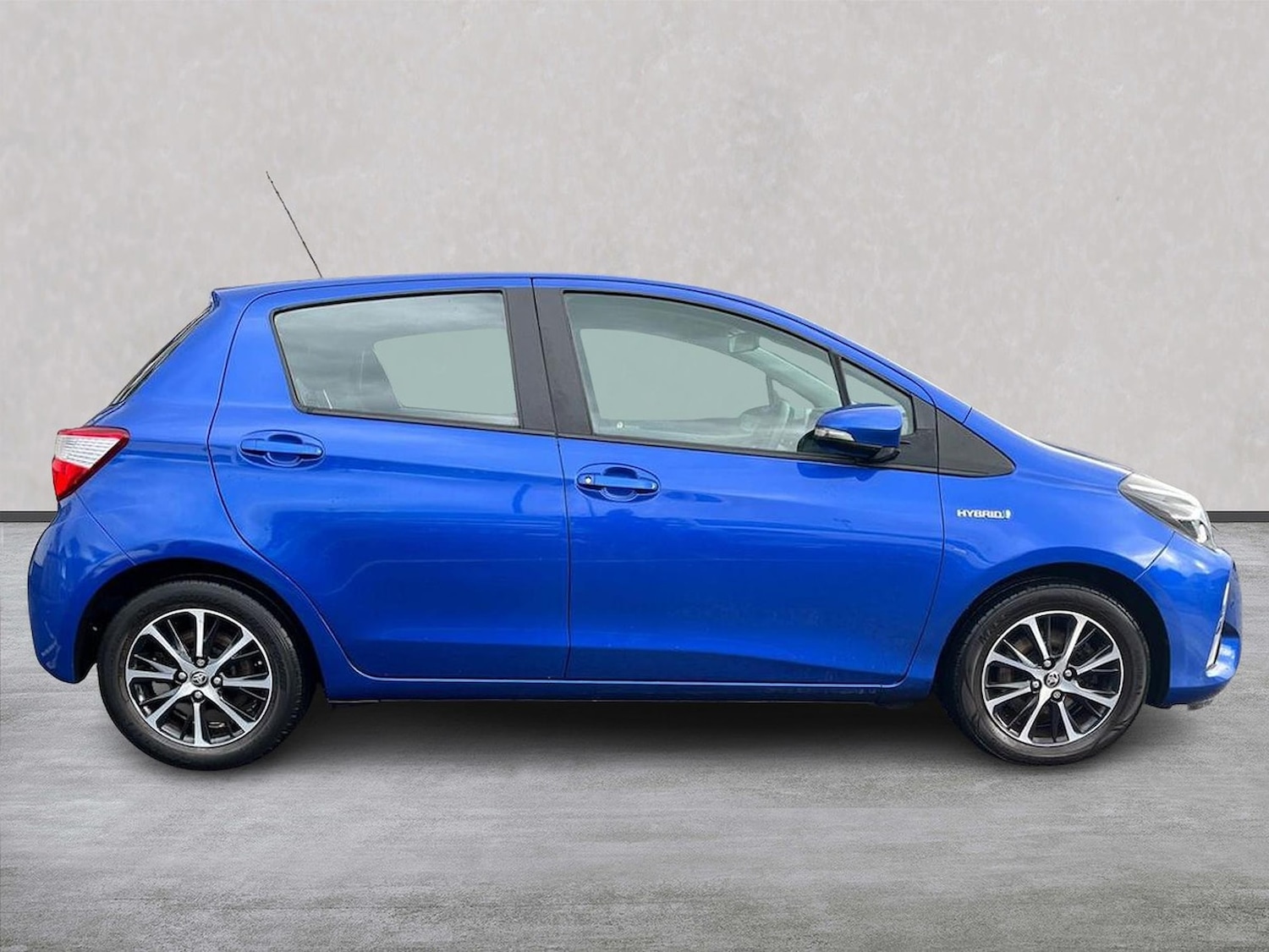 Used Toyota Yaris 2018 for sale - 76490706: Photo 3