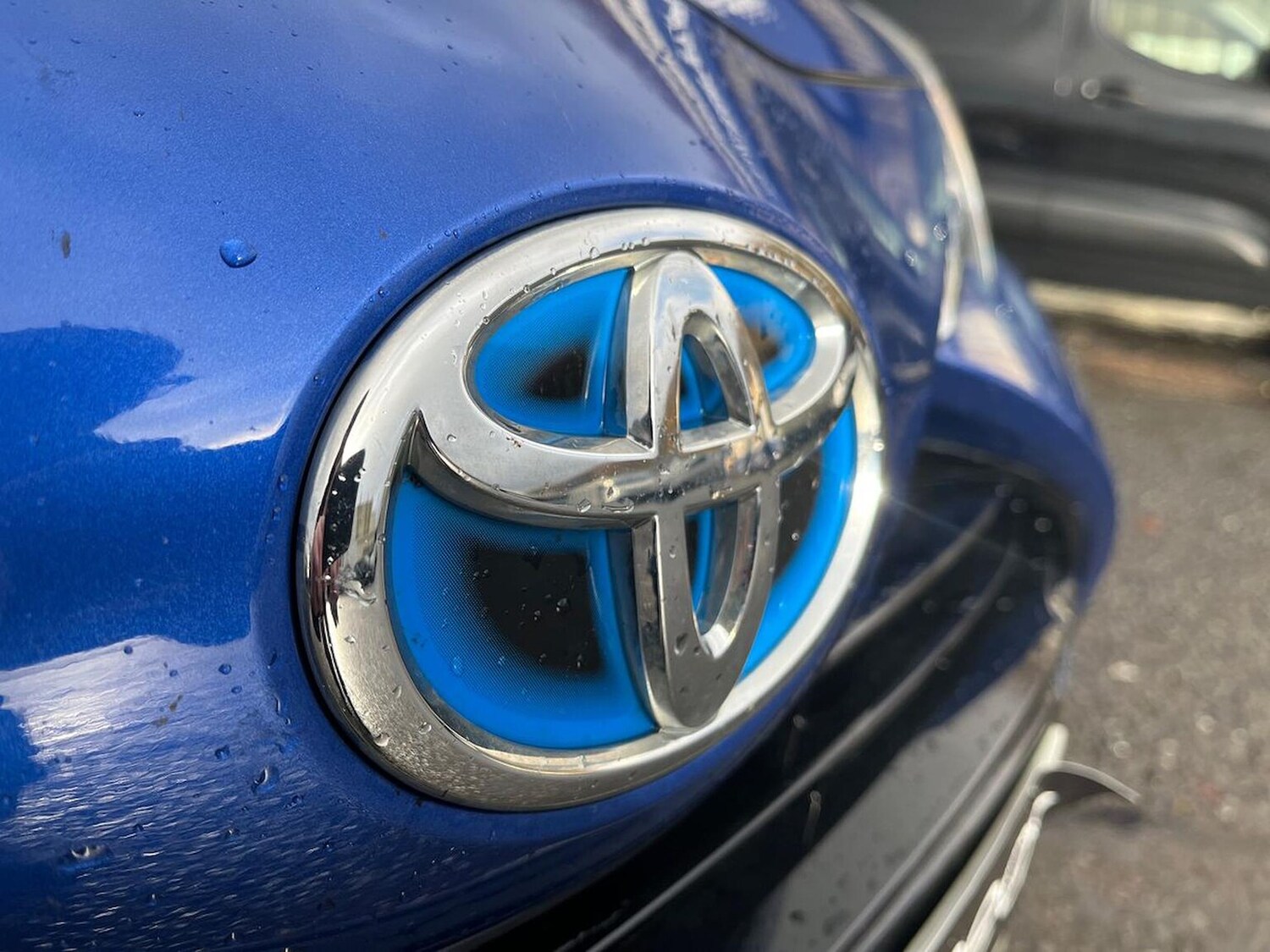 Used Toyota Yaris 2018 for sale - 76490706: Photo 32