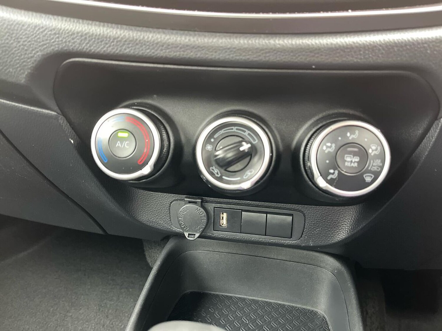 Used Toyota Aygo X 2022 for sale - 76799356: Photo 12