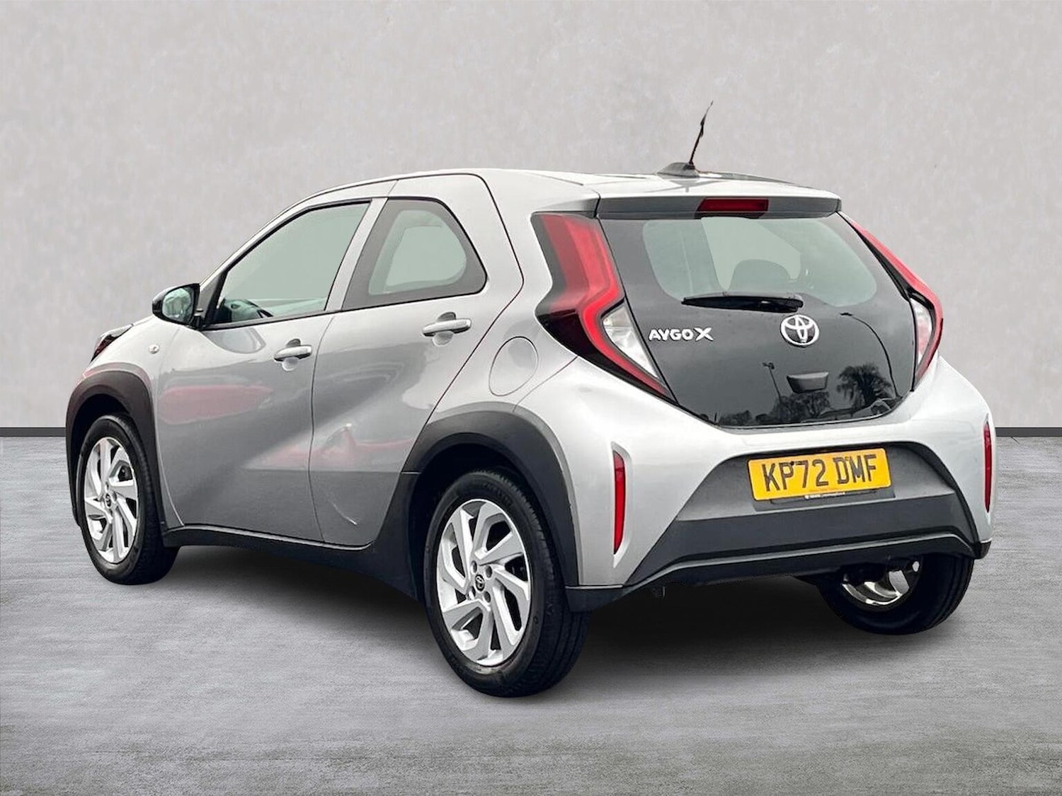 Used Toyota Aygo X 2022 for sale - 76799356: Photo 2