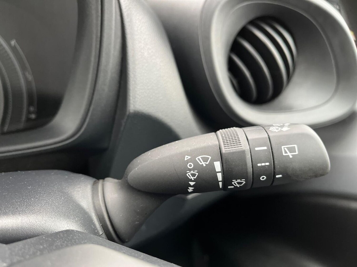 Used Toyota Aygo X 2022 for sale - 76799356: Photo 27