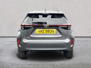 Used Toyota Yaris Cross 2024 for sale - 79594202: Photo