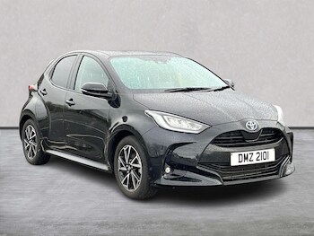 Used Toyota Yaris 2024 for sale - 78192955: Photo