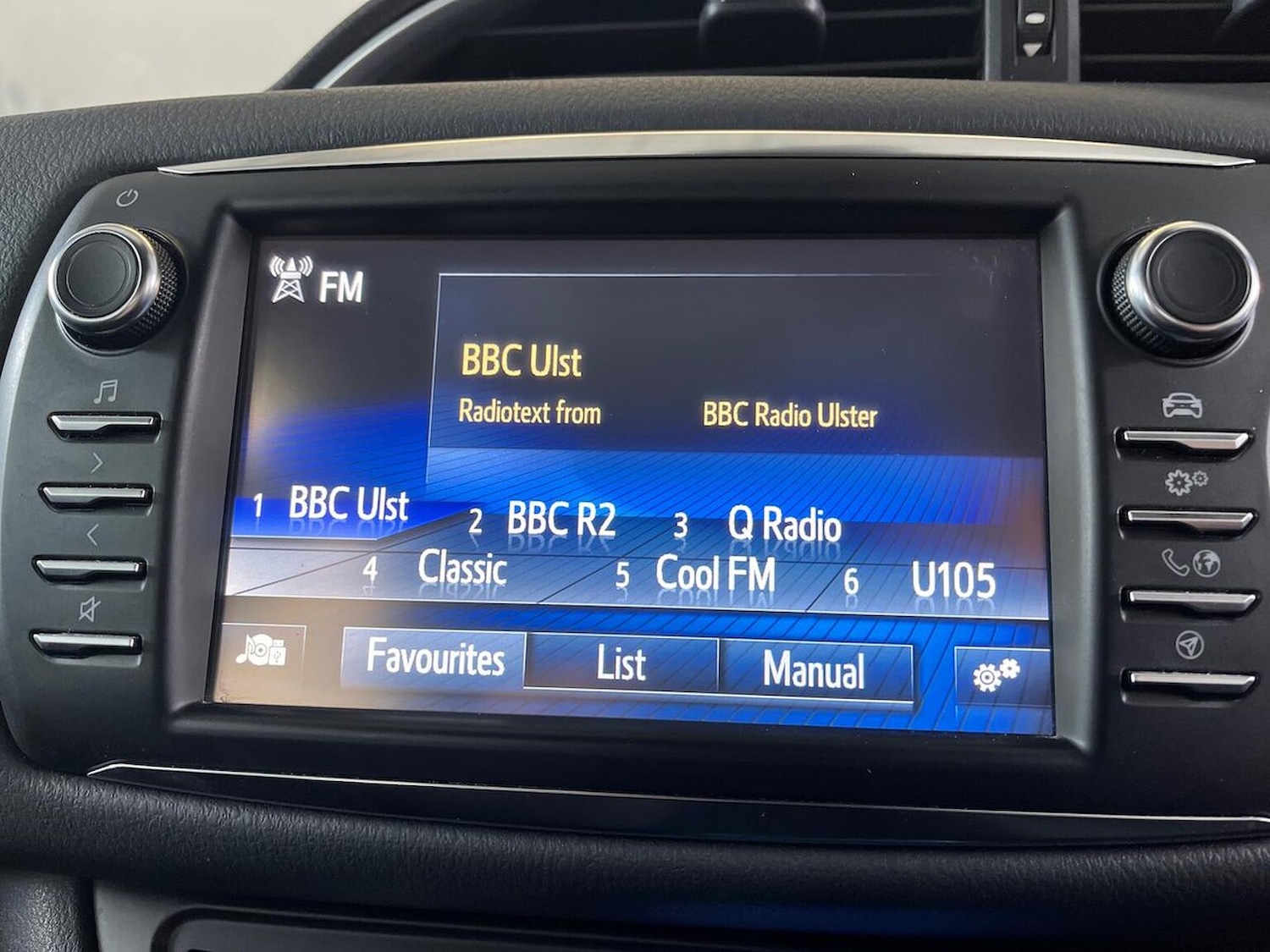 Used Toyota Yaris 2019 for sale - 76065622: Photo 11