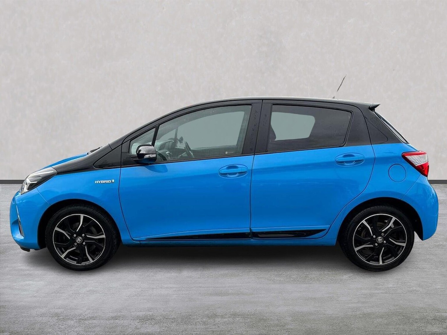 Used Toyota Yaris 2019 for sale - 76065622: Photo 19