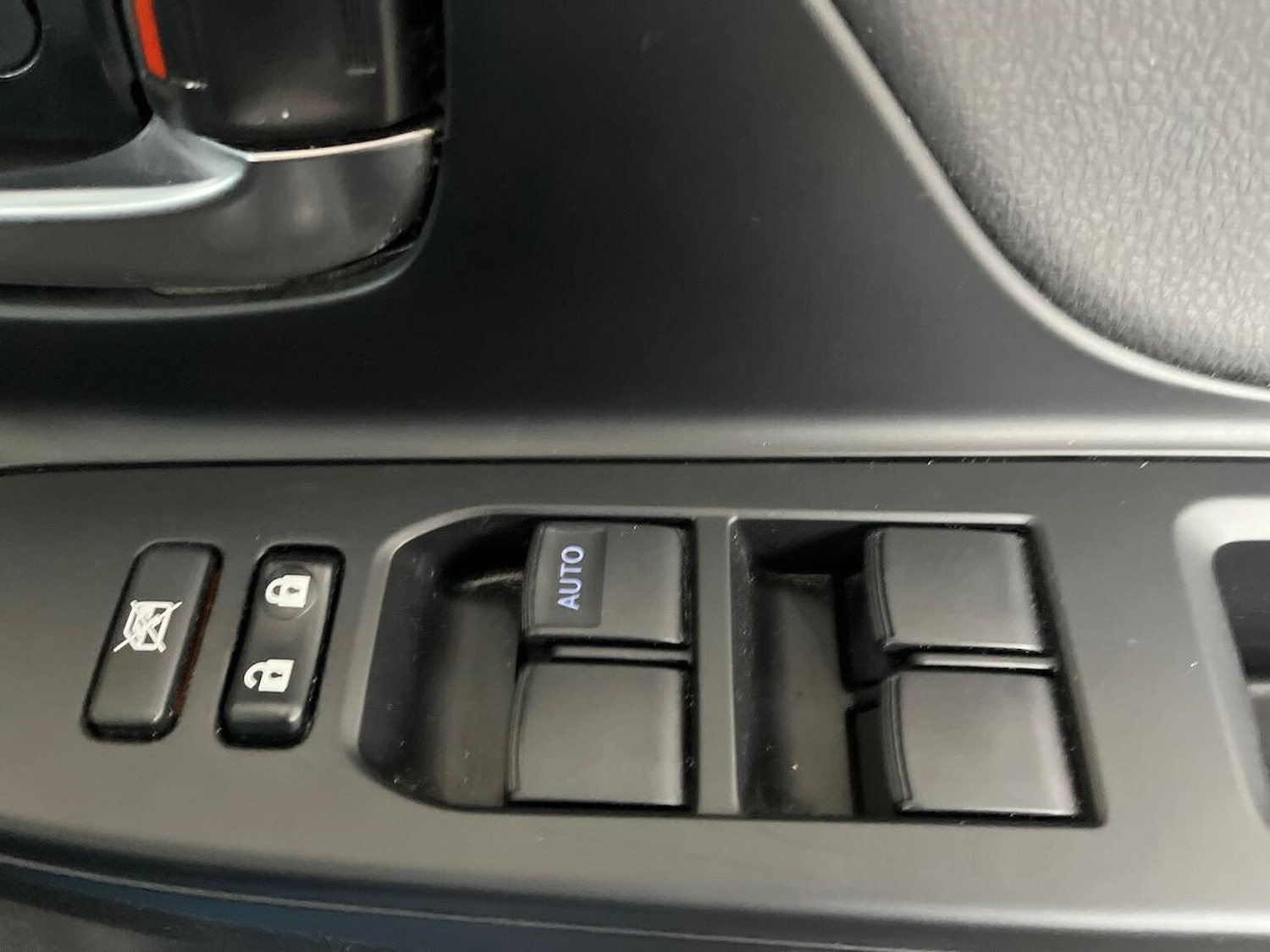 Used Toyota Yaris 2019 for sale - 76065622: Photo 21