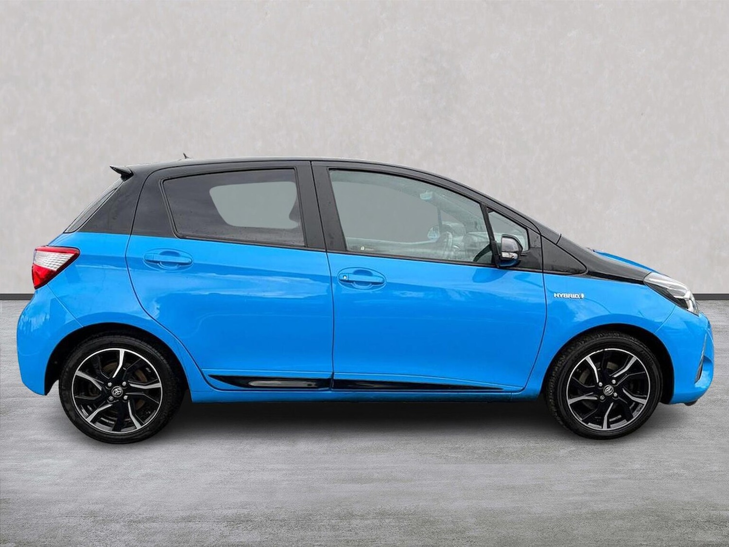 Used Toyota Yaris 2019 for sale - 76065622: Photo 3