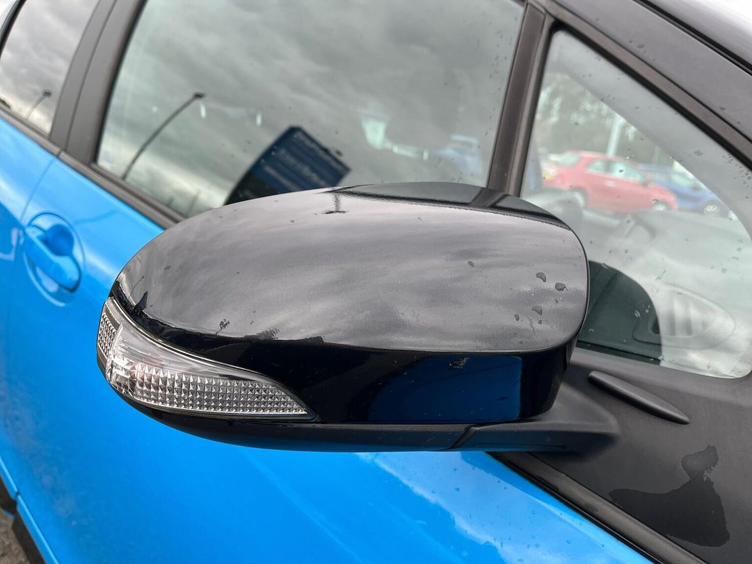 Used Toyota Yaris 2019 for sale - 76065622: Photo 36