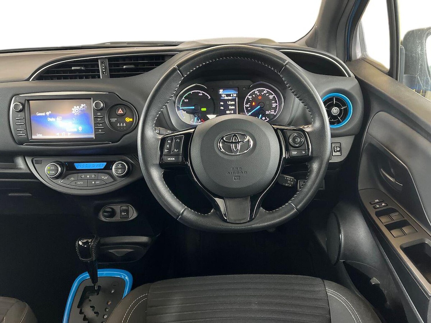 Used Toyota Yaris 2019 for sale - 76065622: Photo 9