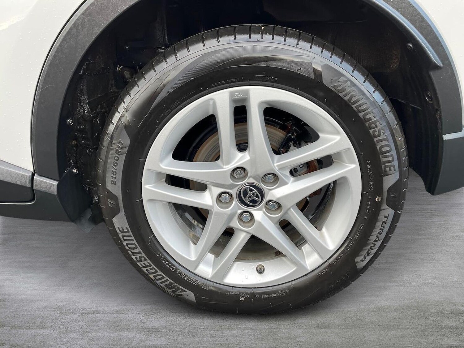 Used Toyota C-HR 2023 for sale - 77528835: Photo 6