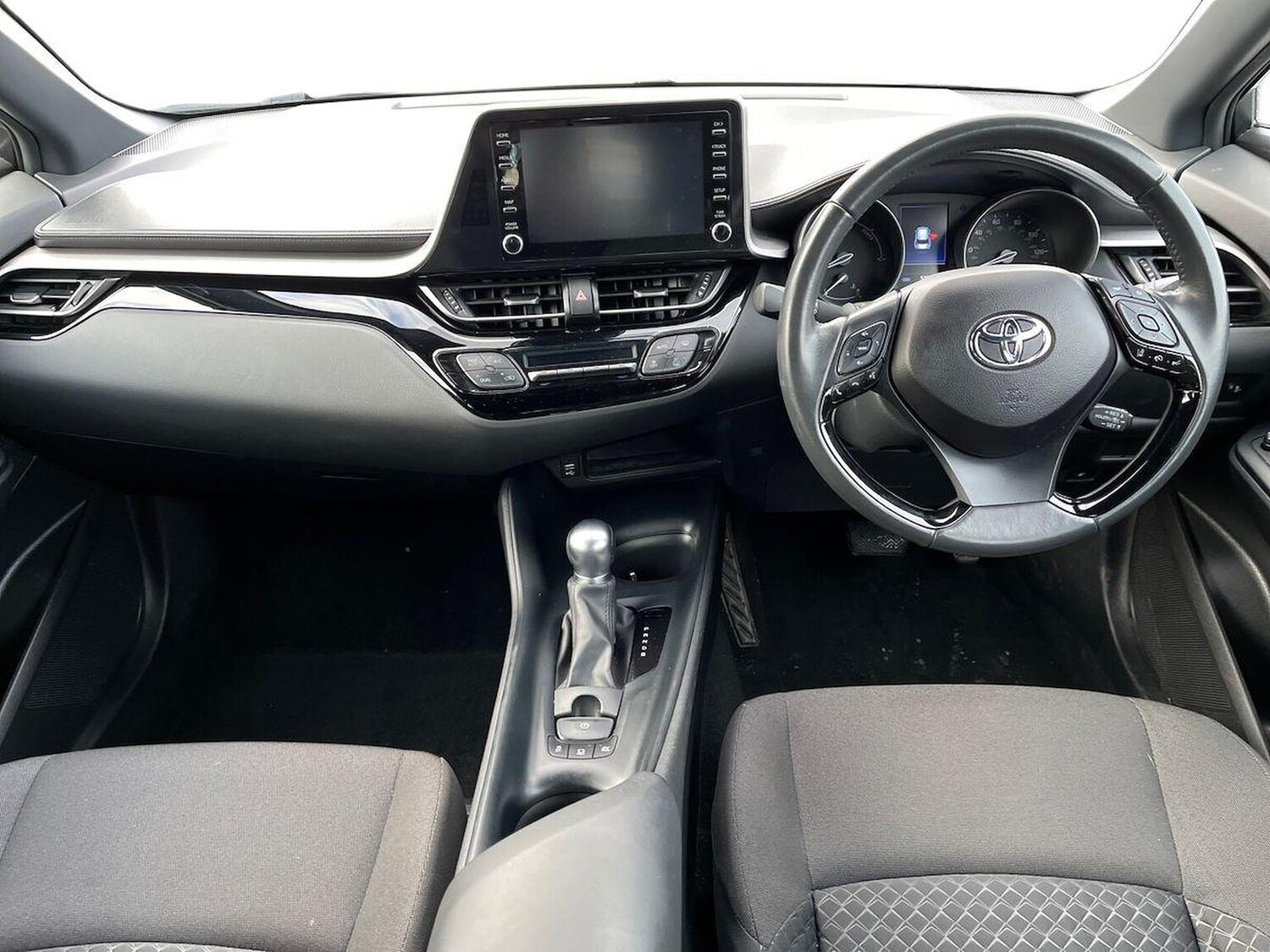 Used Toyota C-HR 2023 for sale - 77528835: Photo 8