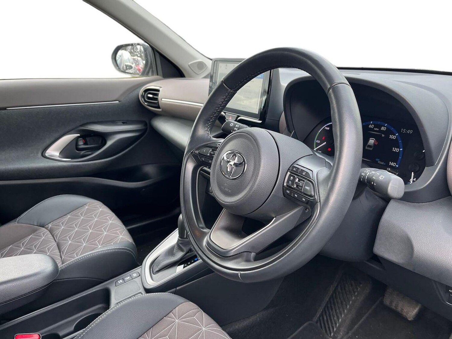 Used Toyota Yaris Cross 2022 for sale - 78192953: Photo 17