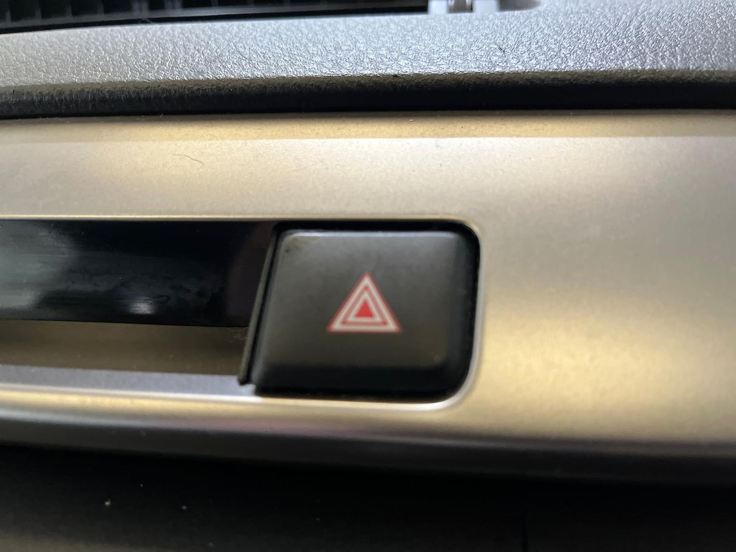 Used Toyota RAV4 2018 for sale - 76707537: Photo 22