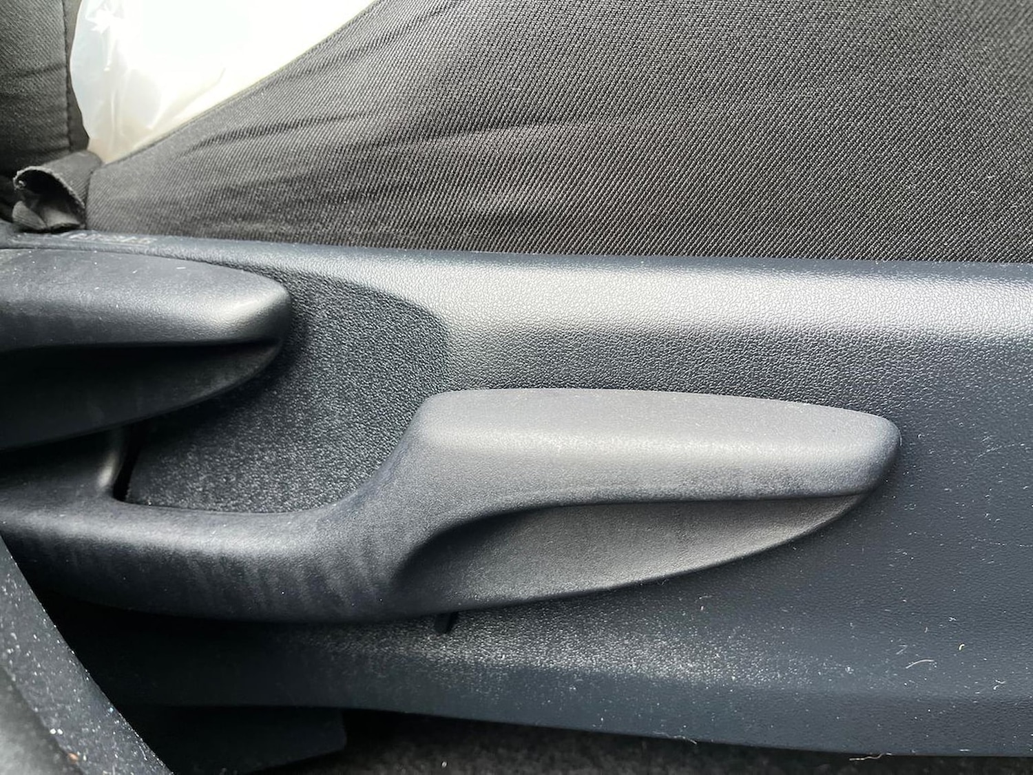 Used Toyota RAV4 2018 for sale - 76707537: Photo 30