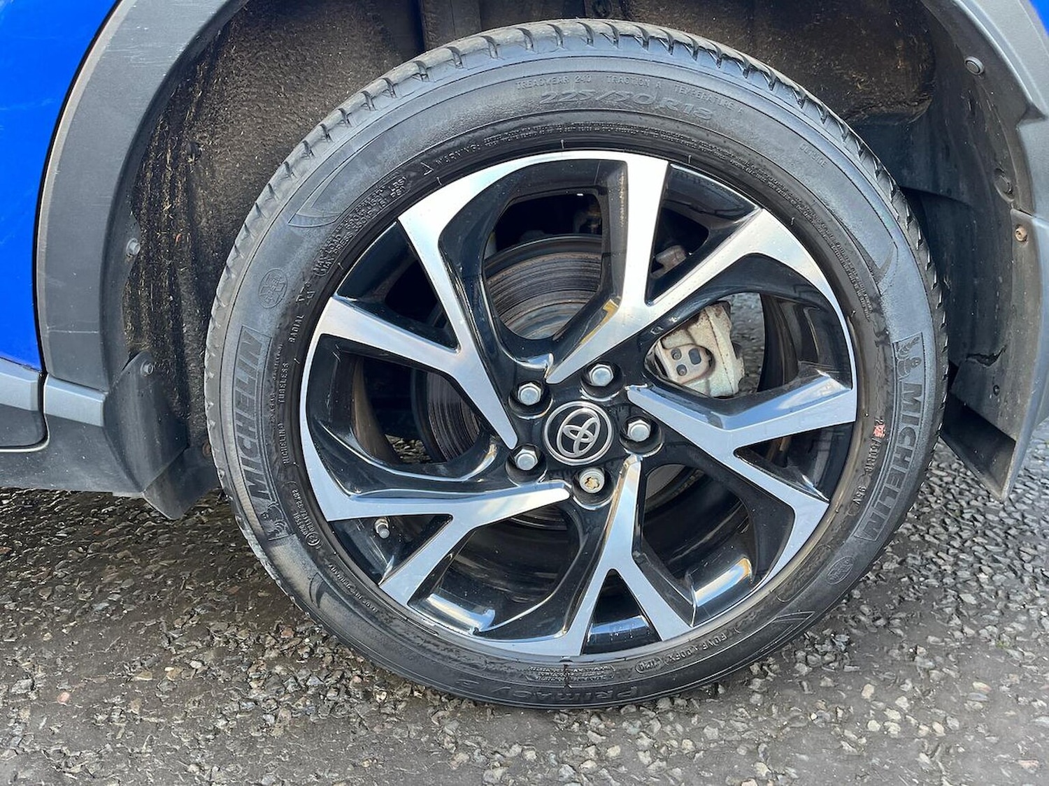 Used Toyota C-HR 2020 for sale - 76357927: Photo 6