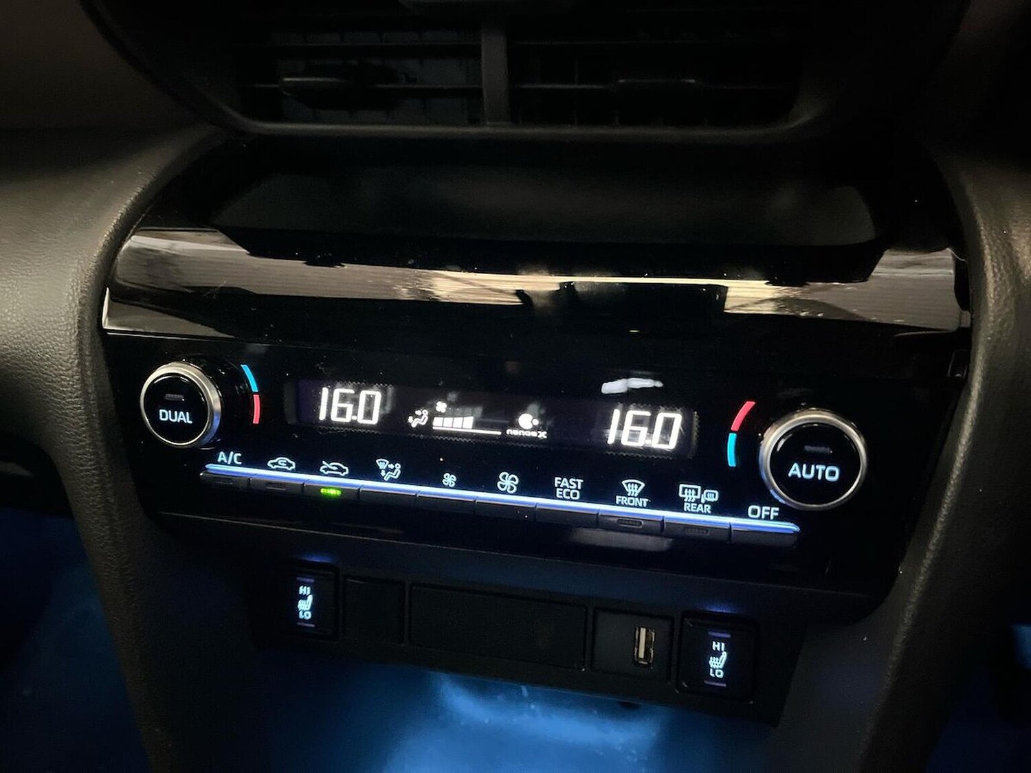 Used Toyota Yaris Cross 2022 for sale - 78193140: Photo 14