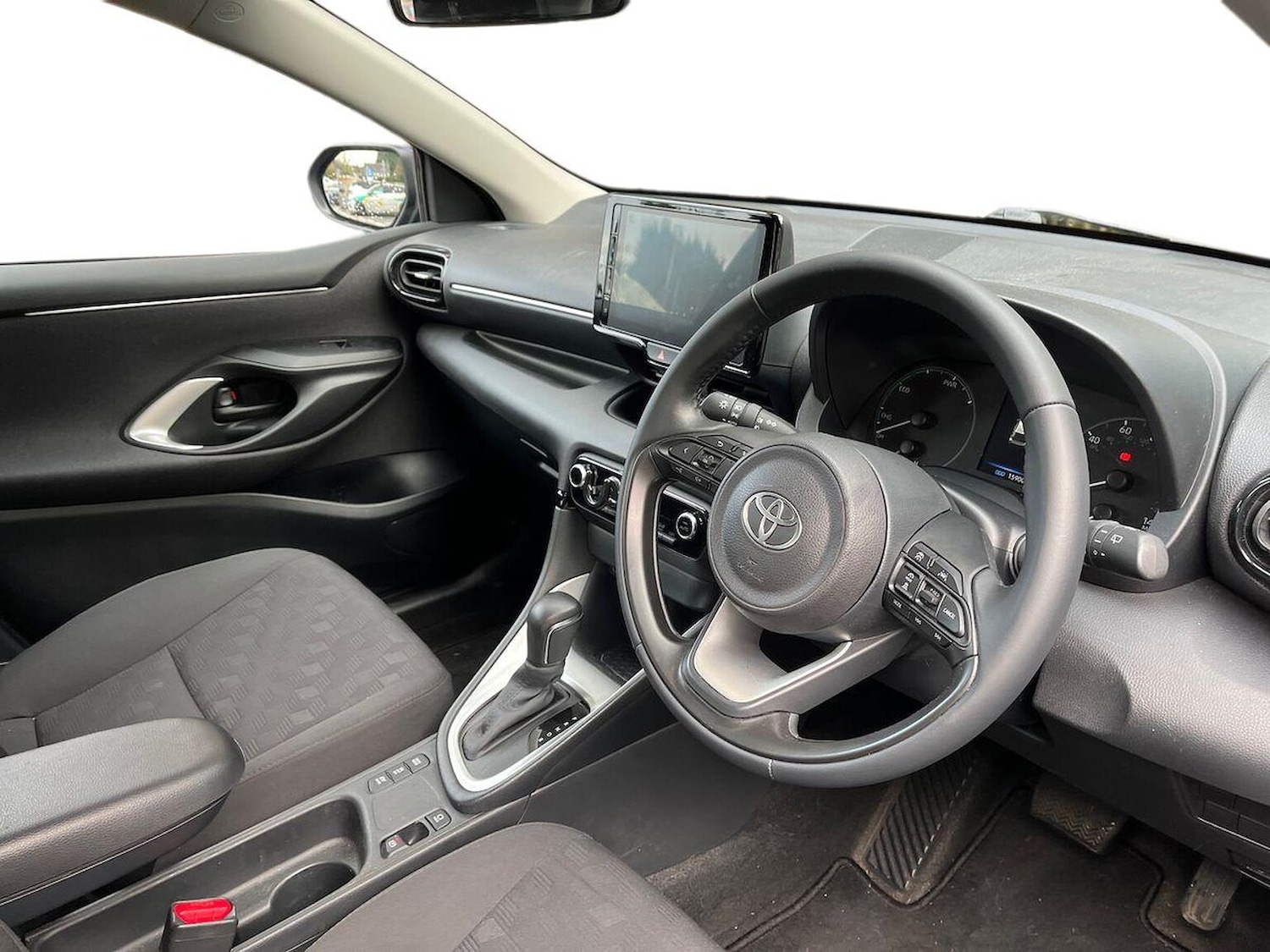 Used Toyota Yaris 2024 for sale - 77542462: Photo 15