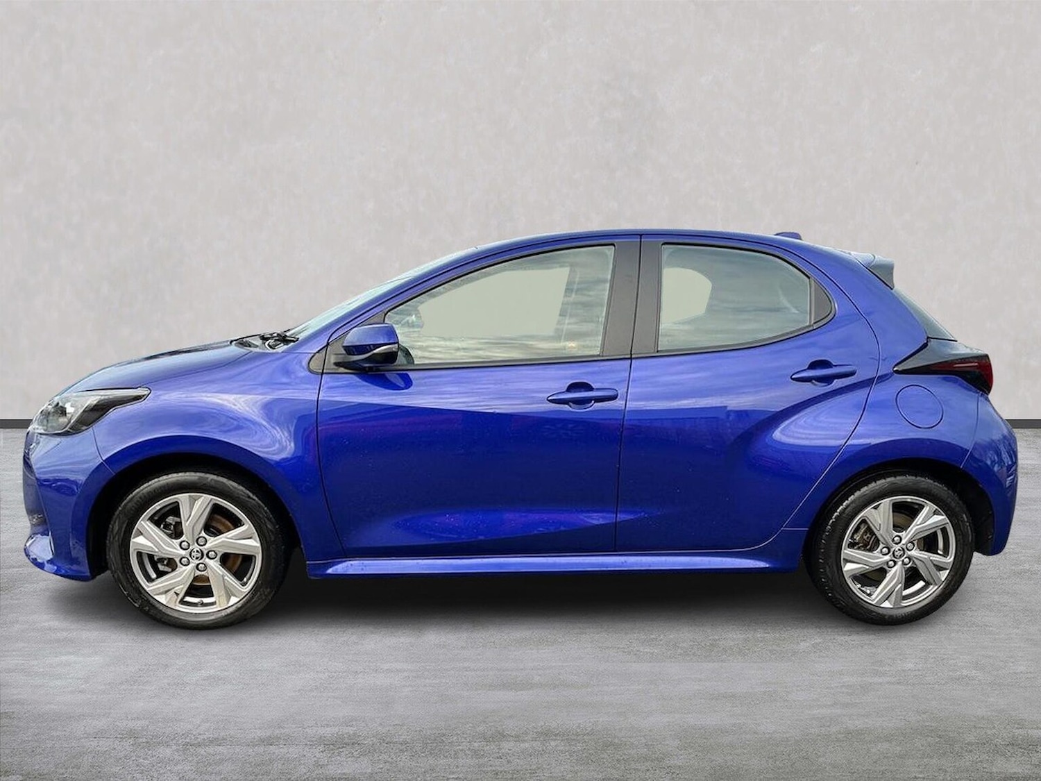 Used Toyota Yaris 2024 for sale - 77542462: Photo 19