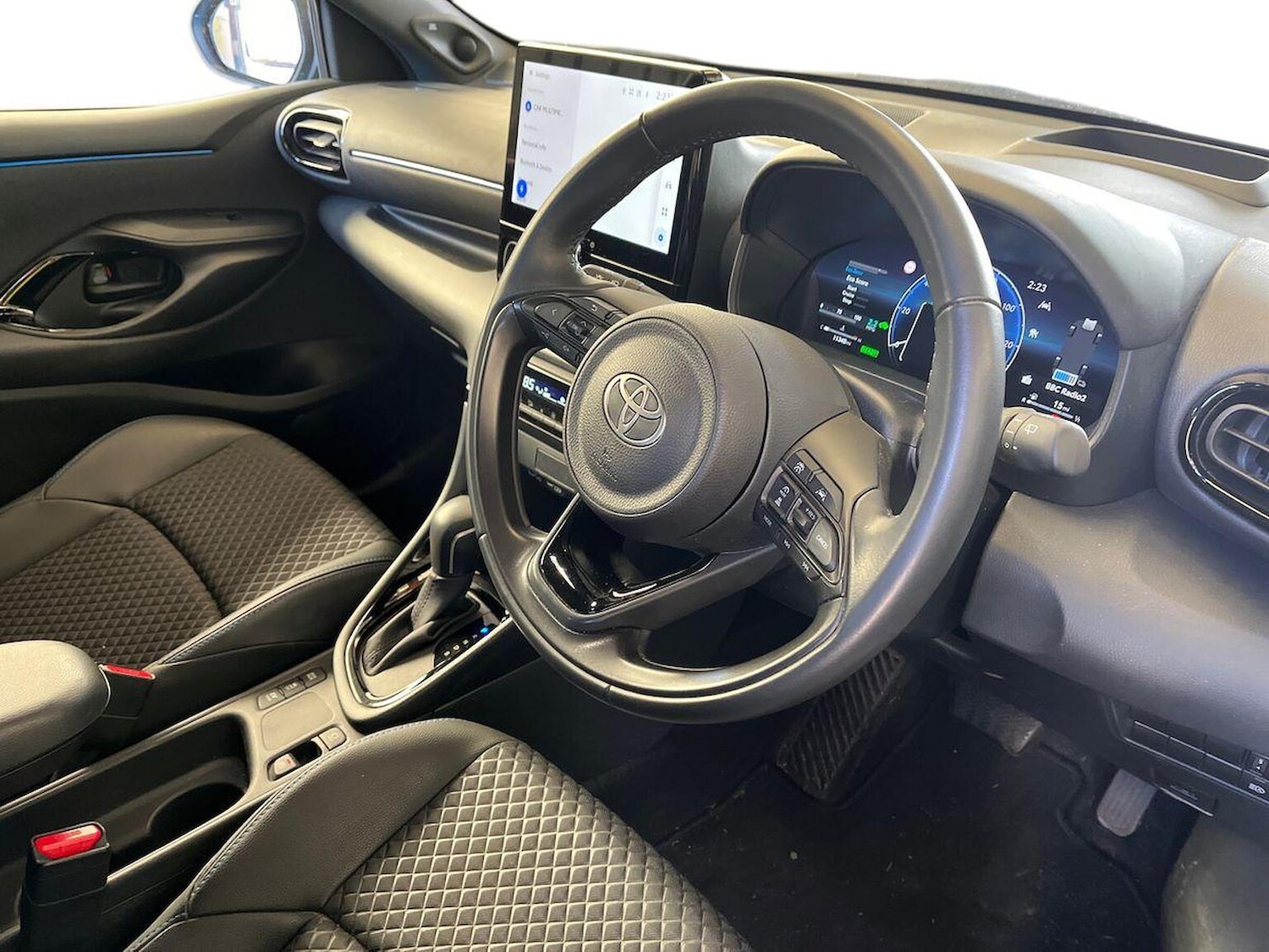 Used Toyota Yaris 2024 for sale - 78193014: Photo 17