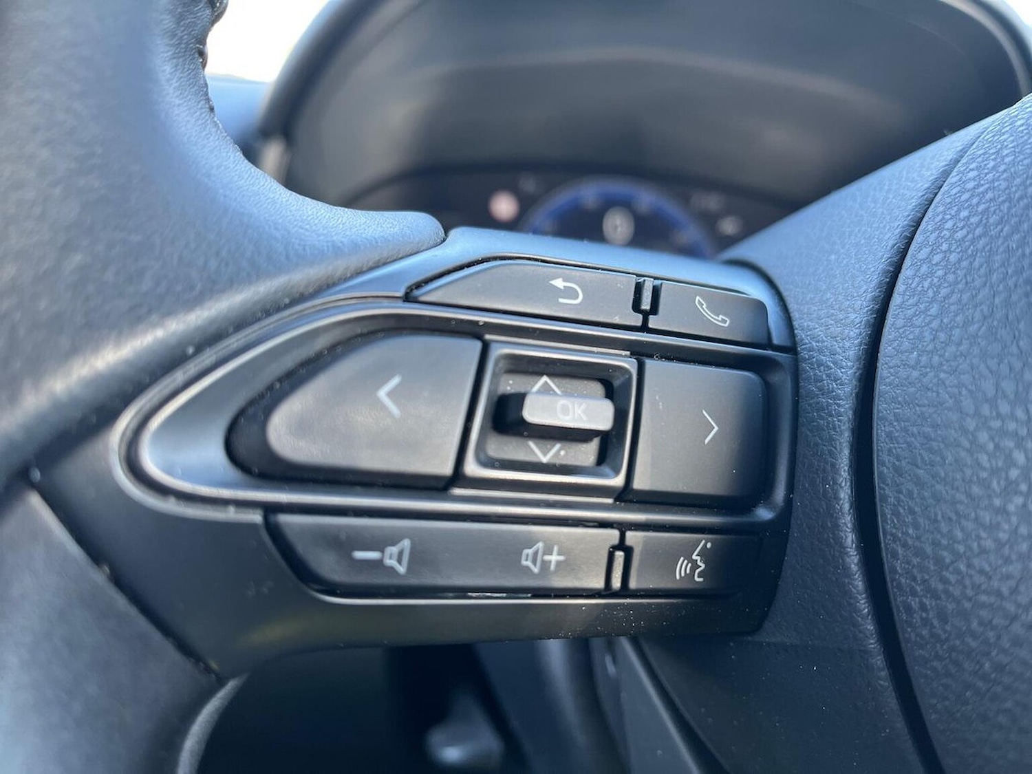 Used Toyota Yaris 2024 for sale - 78193014: Photo 29