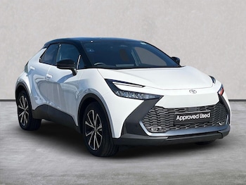 Used Toyota C-HR 2025 for sale - 75490500: Photo