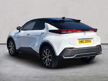 Used Toyota C-HR 2025 for sale - 75490500: Photo