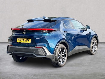 Used Toyota C-HR 2025 for sale - 75956996: Photo