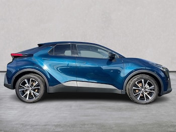 Used Toyota C-HR 2025 for sale - 75956996: Photo