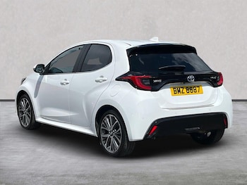 Used Toyota Yaris 2023 for sale - 75491138: Photo