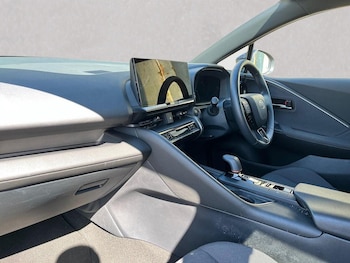 Used Toyota C-HR 2025 for sale - 78410250: Photo