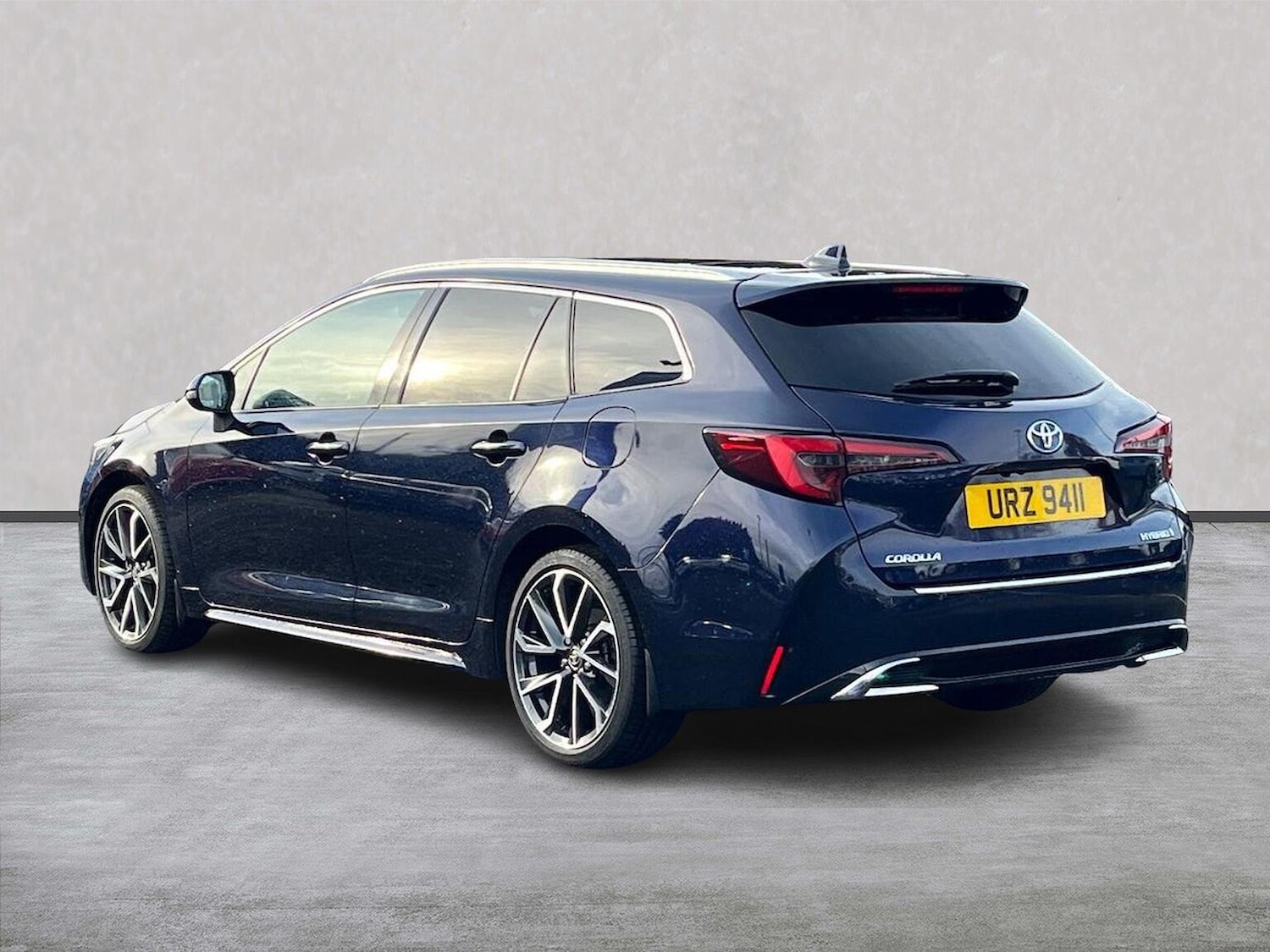 Used Toyota Corolla 2023 for sale - 76478156: Photo 2