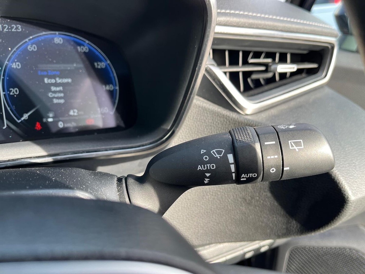 Used Toyota Corolla 2023 for sale - 76478156: Photo 28