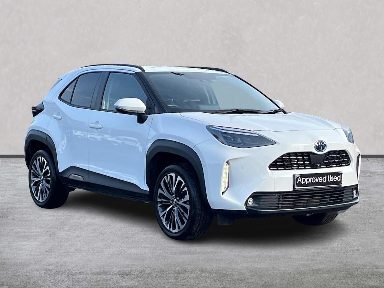 Used Toyota Yaris Cross 2023 for sale - 76478158: Photo 1