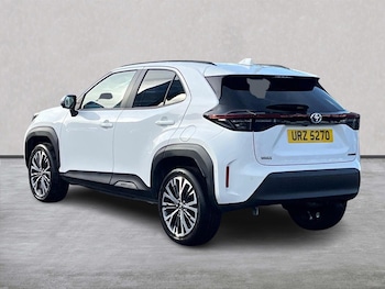 Used Toyota Yaris Cross 2023 for sale - 76478158: Photo