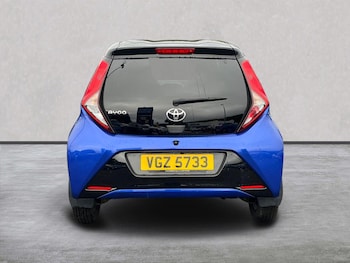 Used Toyota AYGO 2021 for sale - 76129052: Photo