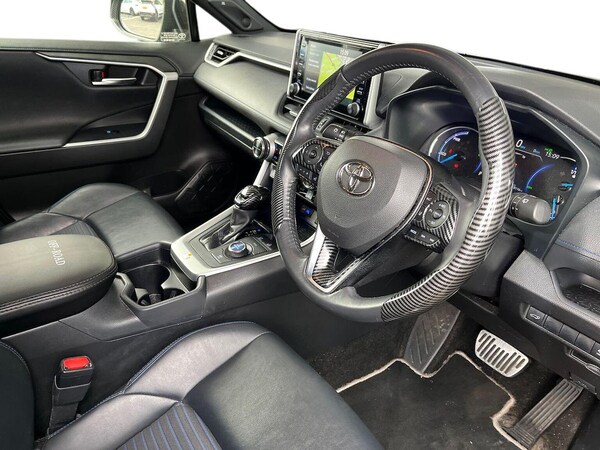 Used Toyota RAV4 2020 for sale - 76193144: Photo 15