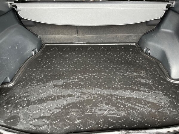 Used Toyota RAV4 2020 for sale - 76193144: Photo 17