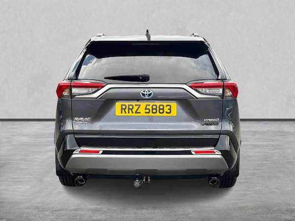 Used Toyota RAV4 2020 for sale - 76193144: Photo 4