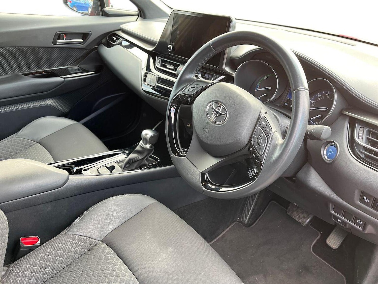 Used Toyota C-HR 2022 for sale - 76532461: Photo 15