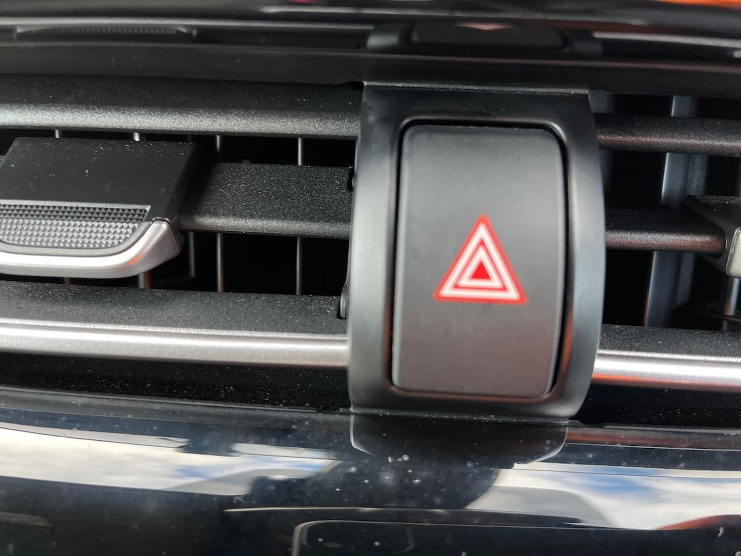 Used Toyota C-HR 2022 for sale - 76532461: Photo 22