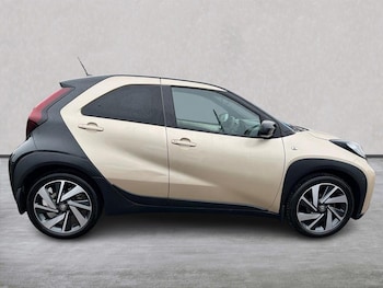 Used Toyota Aygo X 2022 for sale - 76287203: Photo 3