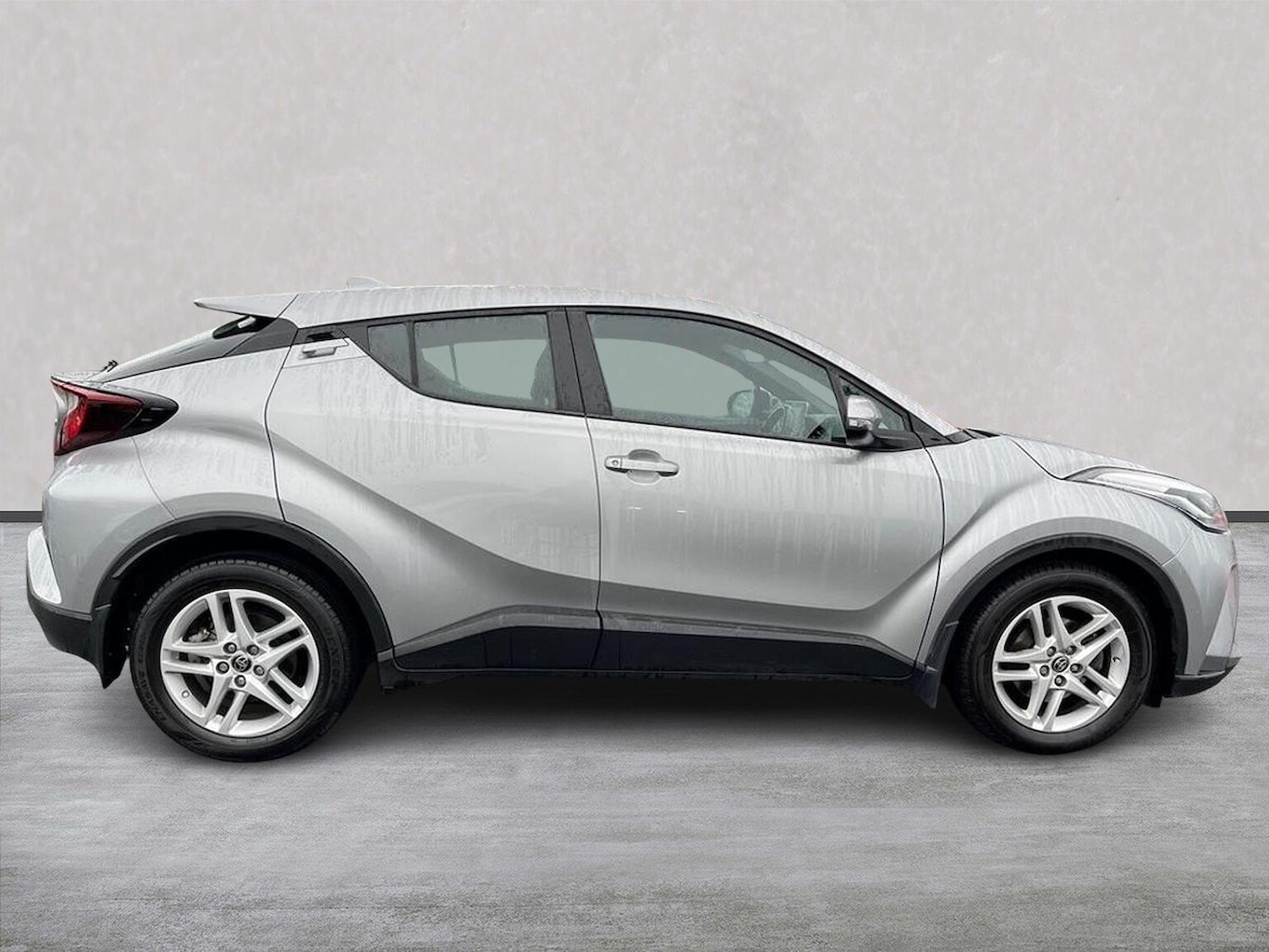 Used Toyota C-HR 2022 for sale - 76418207: Photo 3