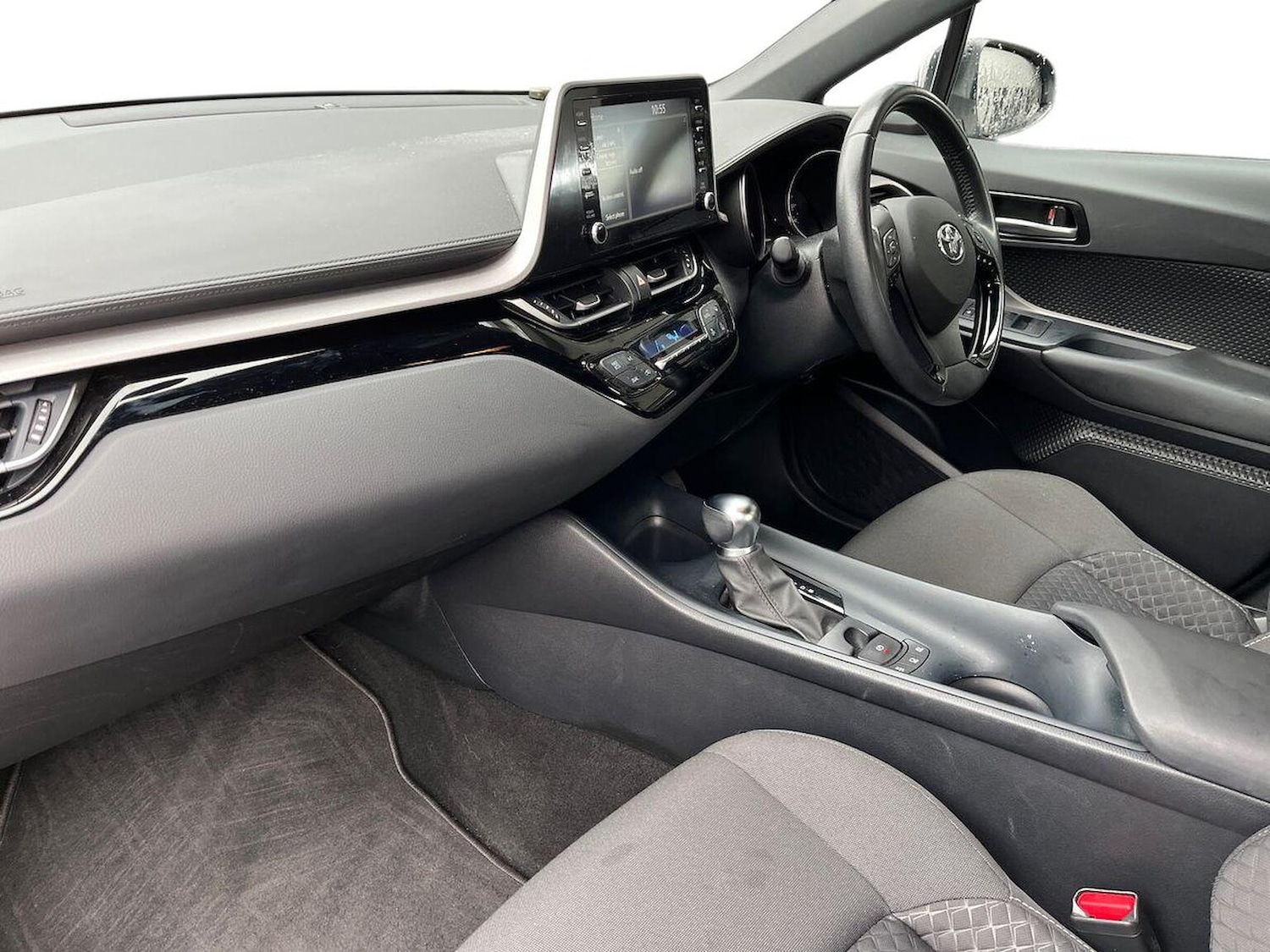 Used Toyota C-HR 2022 for sale - 76418207: Photo 7