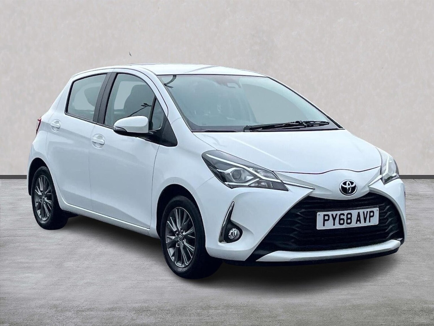 Used Toyota Yaris 2019 for sale - 76129051: Photo 1