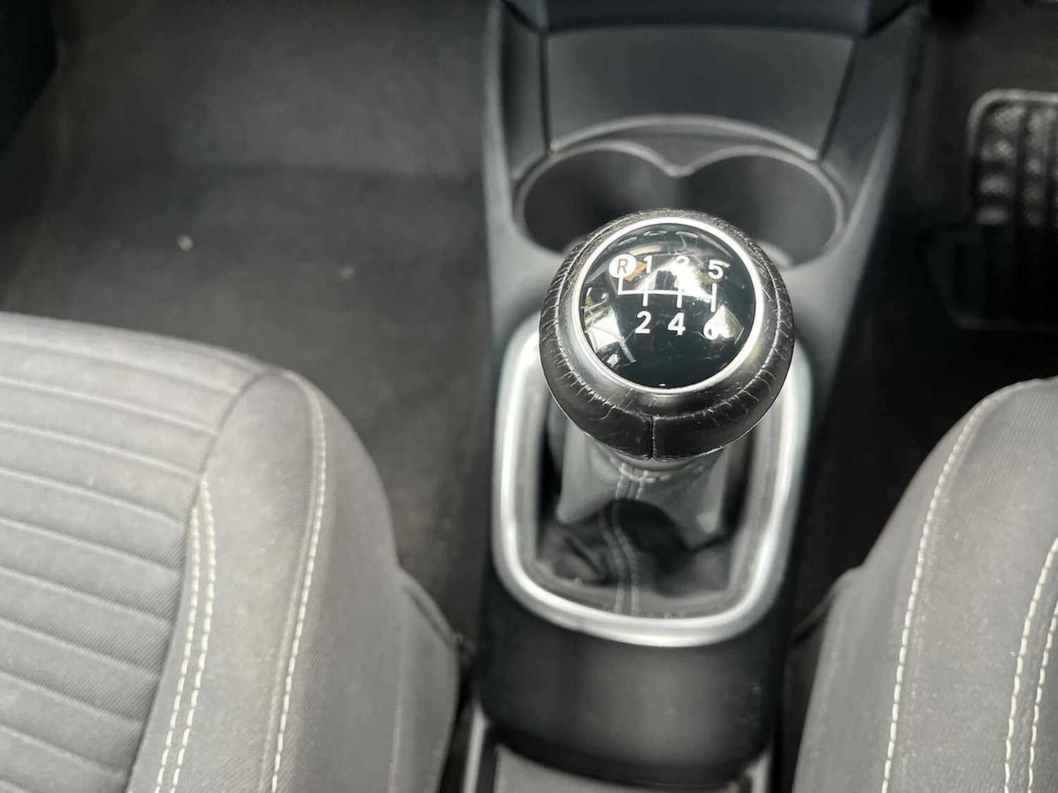 Used Toyota Yaris 2019 for sale - 76129051: Photo 13