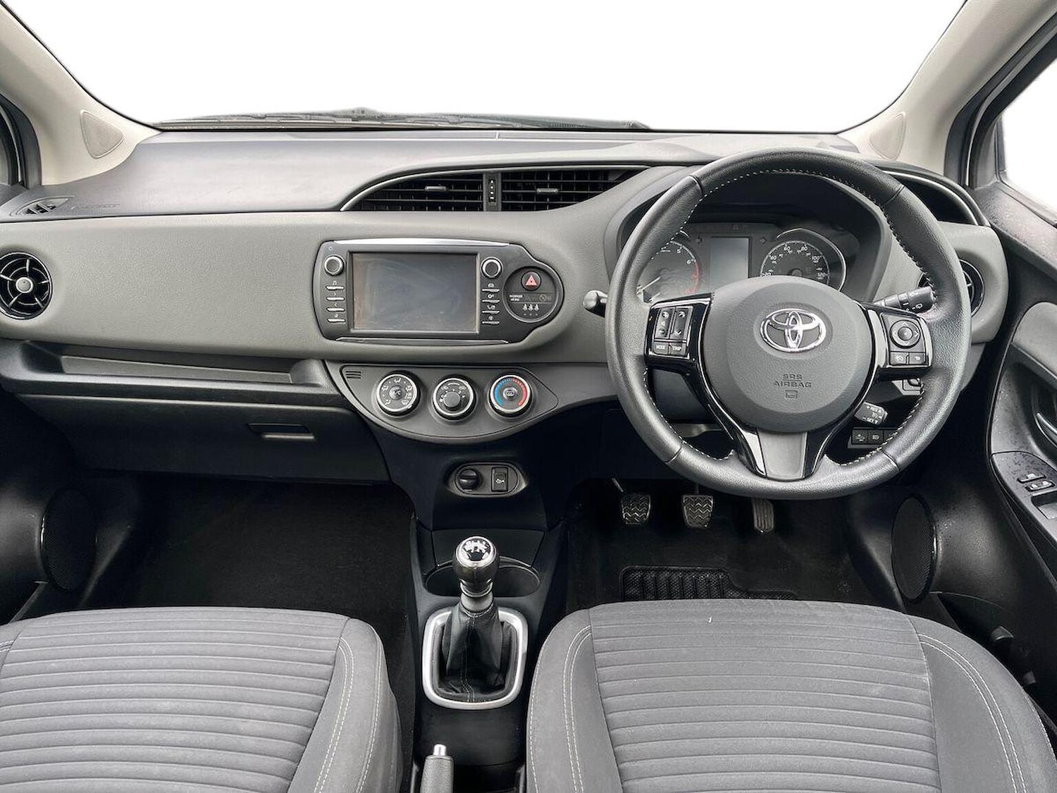 Used Toyota Yaris 2019 for sale - 76129051: Photo 8