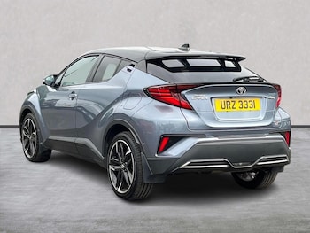 Used Toyota C-HR 2023 for sale - 75498347: Photo