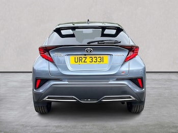 Used Toyota C-HR 2023 for sale - 75498347: Photo